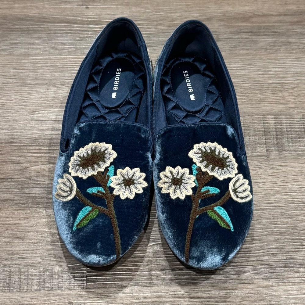 Birdies Starling Velvet Floral Embroidered Flats Loafers in Ocean Floral Velvet